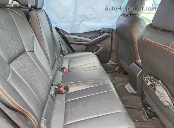 JF2GTAMC0J8344187 2018 SUBARU CROSSTREK Gray 