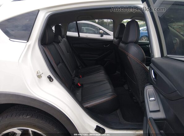 JF2GTAMC0KH213097 2019 SUBARU CROSSTREK White 