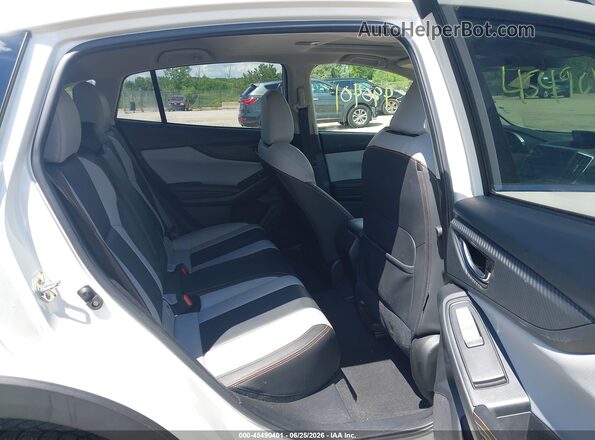 JF2GTAMC1J8280385 2018 SUBARU CROSSTREK White VIN კოდის სტიკერის ხედი