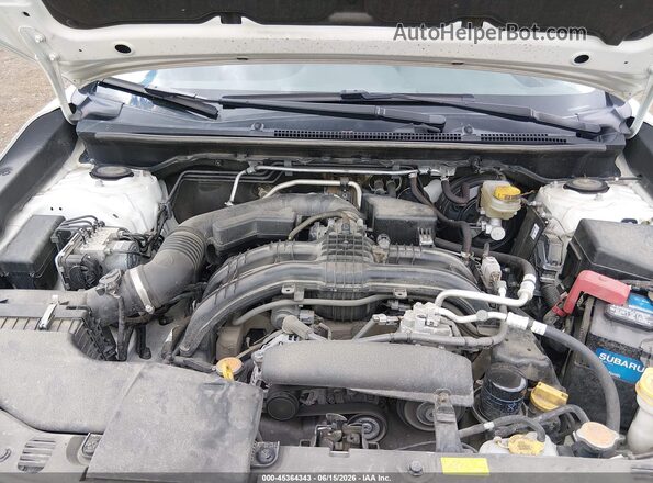 JF2GTAMC1JH244020 2018 SUBARU CROSSTREK White უკანა ხედი