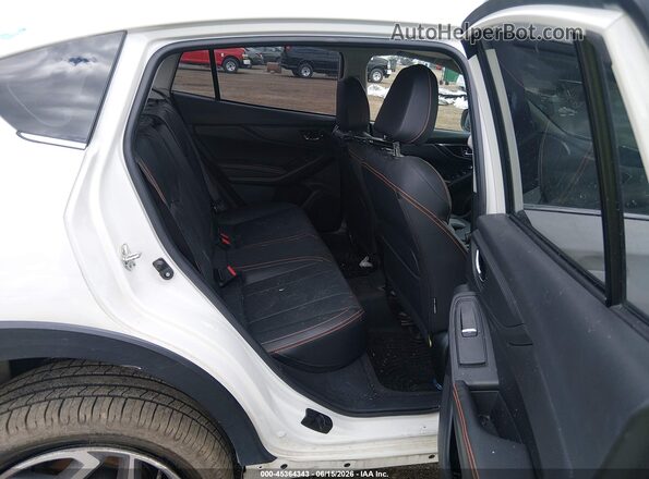 JF2GTAMC1JH244020 2018 SUBARU CROSSTREK White VIN კოდის სტიკერის ხედი
