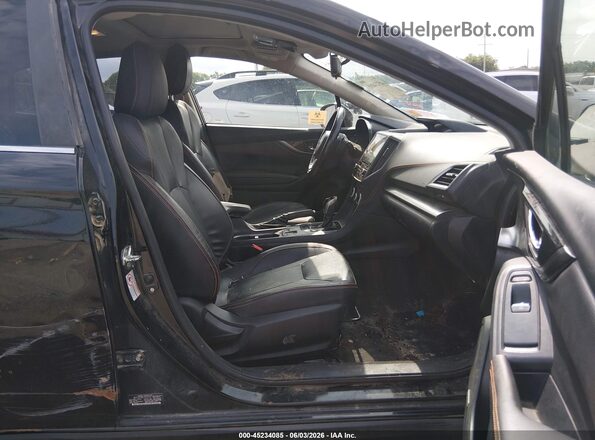 JF2GTAMC2JH235147 2018 SUBARU CROSSTREK Black წინა სალონის ხედი