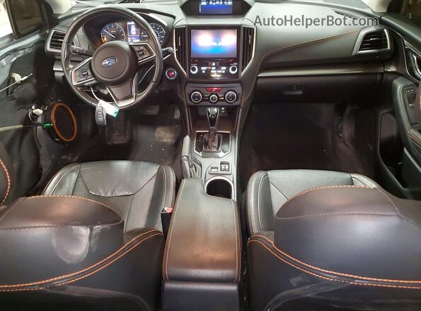 JF2GTAMC4J8346962 2018 SUBARU CROSSTREK Silver Առջևի վահանակի տեսք