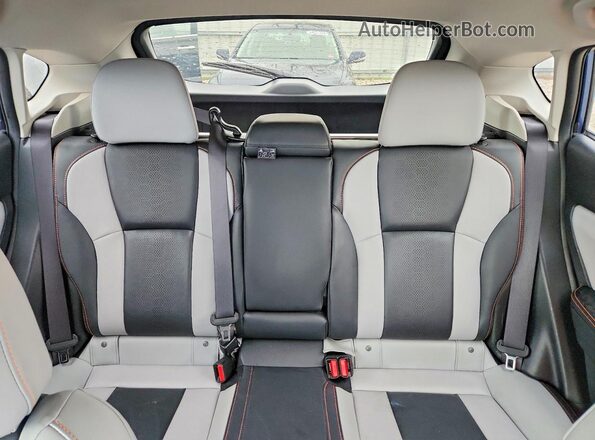 JF2GTAMC6JH291835 2018 SUBARU CROSSTREK Синий Вид задних сидений