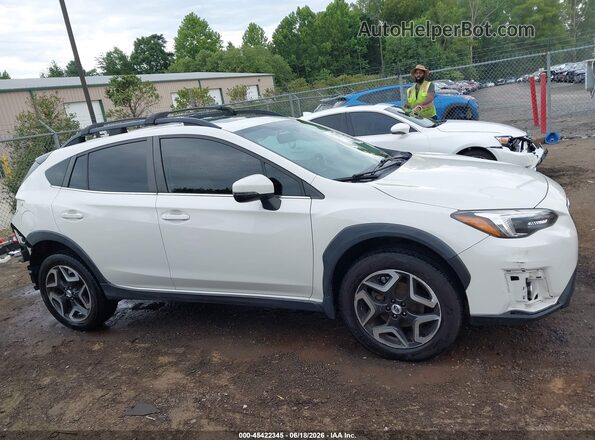 JF2GTAMC7J8253546 2018 SUBARU CROSSTREK White სალონის 360-გრადუსიანი ხედი