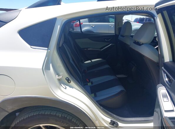 JF2GTANC4K8393070 2019 SUBARU CROSSTREK White Widok naklejki z numerem VIN