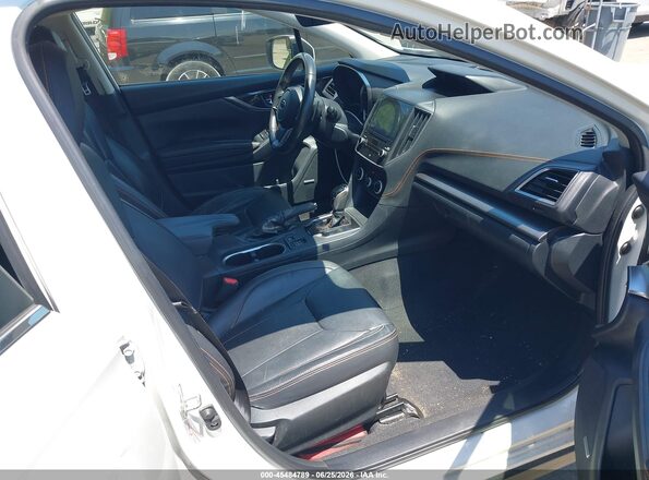 JF2GTANC8KH348553 2019 SUBARU CROSSTREK White Սալոնի դիմացի տեսք