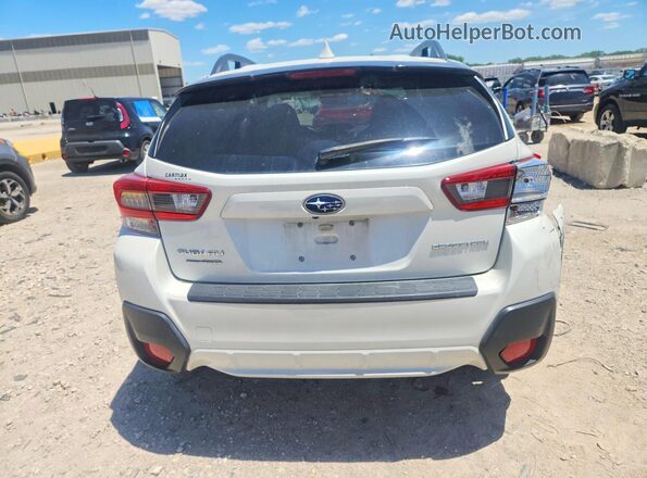 JF2GTAPC0L8261518 2020 SUBARU CROSSTREK White Вид ззаду