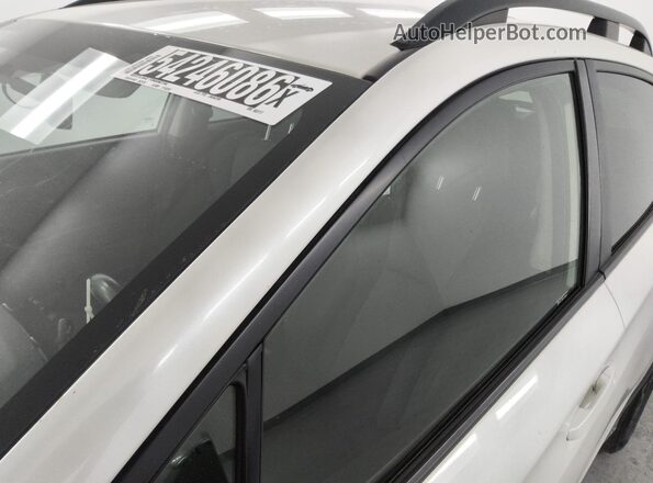 JF2GTAPC5MH652777 2021 SUBARU CROSSTREK White 