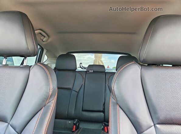 JF2GTHMC1N8249829 2022 SUBARU CROSSTREK Silver Rear seats view