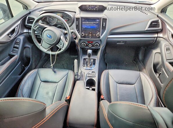 JF2GTHMC1N8249829 2022 SUBARU CROSSTREK Silver Dashboard view