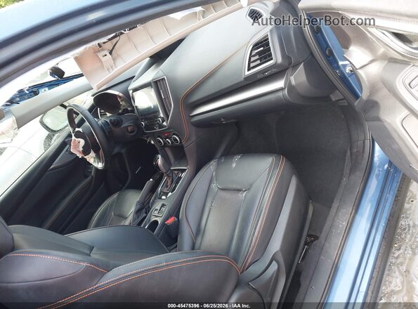 JF2GTHNCXPH266789 2023 SUBARU CROSSTREK Blue Front interior view