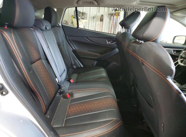 JF2GTHNCXPH289425 2023 SUBARU CROSSTREK Silver Rear seats view