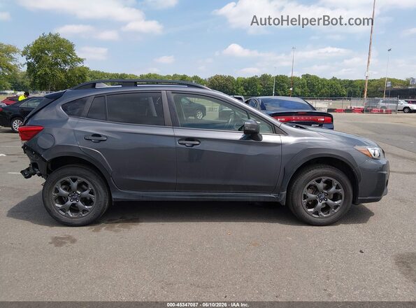 JF2GTHRC5NH254427 2022 SUBARU CROSSTREK Gray Rear interior view