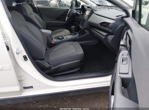 JF2GUABC7S8331518 2025 SUBARU CROSSTREK White Widok wnętrza z przodu
