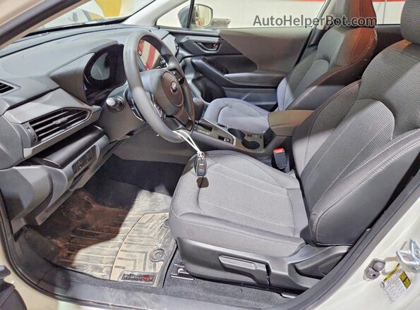 JF2GUADC1R8330050 2024 SUBARU CROSSTREK White Widok wnętrza z przodu