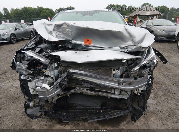 JF2GUADC2R8244391 2024 SUBARU CROSSTREK Серебряный Вид спереди