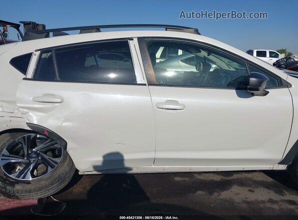 JF2GUADC5R8230453 2024 SUBARU CROSSTREK White Սալոնի 360 աստիճան տեսք