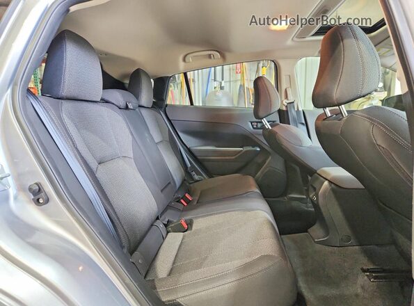 JF2GUADC5R8252050 2024 SUBARU CROSSTREK Silver Հետևի նստատեղերի տեսք