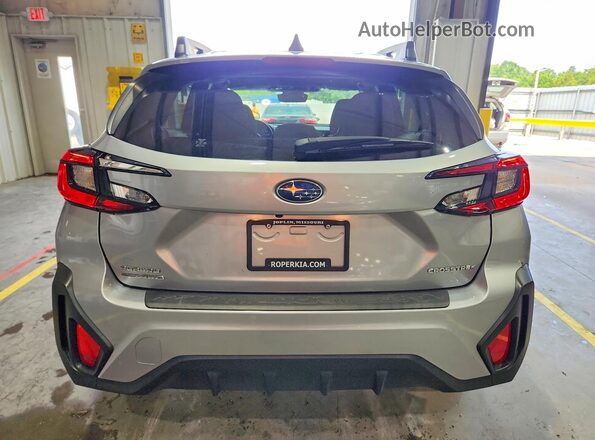 JF2GUADC5R8252050 2024 SUBARU CROSSTREK Silver Հետևի տեսք