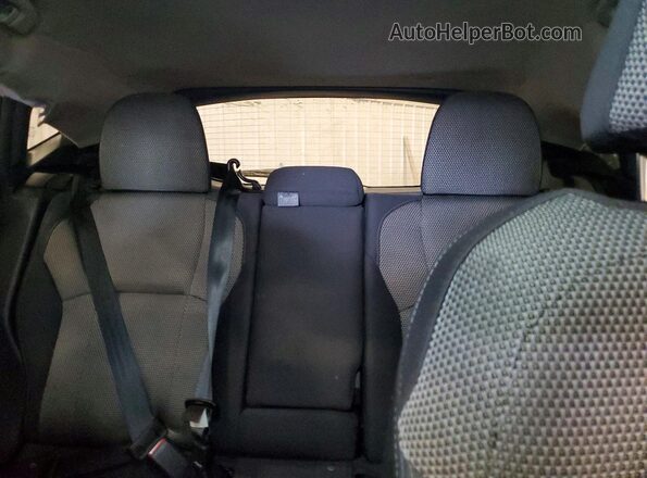 JF2GUADC7R8327847 2024 SUBARU CROSSTREK White Rear seats view