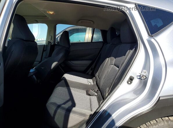 JF2GUADC8R8278397 2024 SUBARU CROSSTREK Silver Widok wnętrza z tyłu