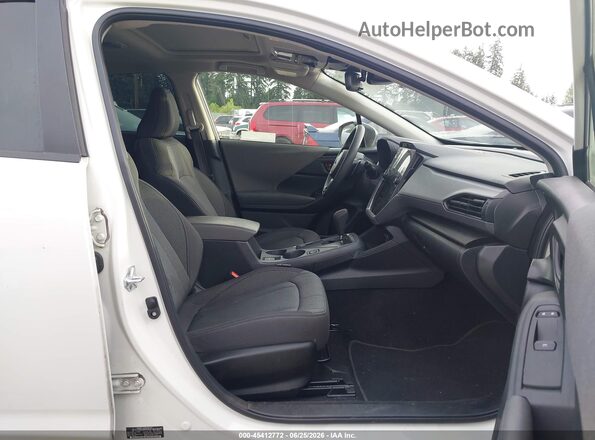 JF2GUADC8R8914624 2024 SUBARU CROSSTREK White Front interior view