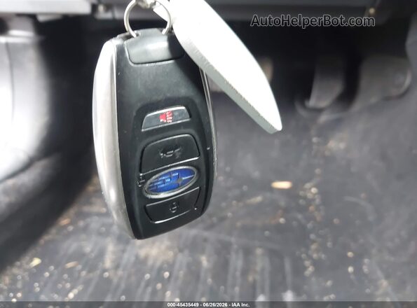 JF2GUADC9R8908380 2024 SUBARU CROSSTREK Silver Widok deski rozdzielczej