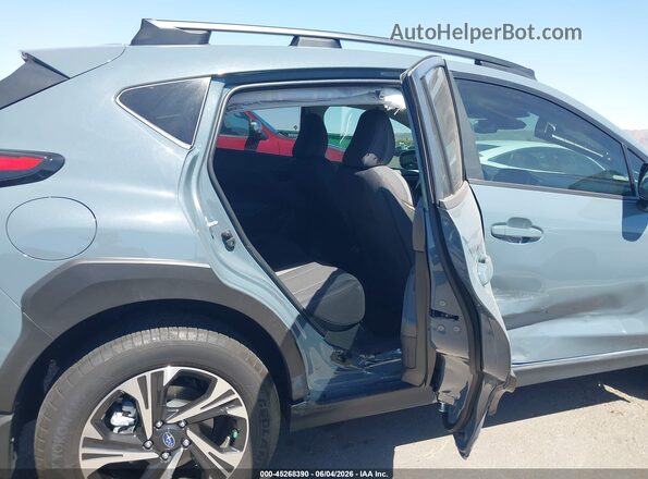 JF2GUHDC8S8238321 2025 SUBARU CROSSTREK Silver Widok naklejki z numerem VIN
