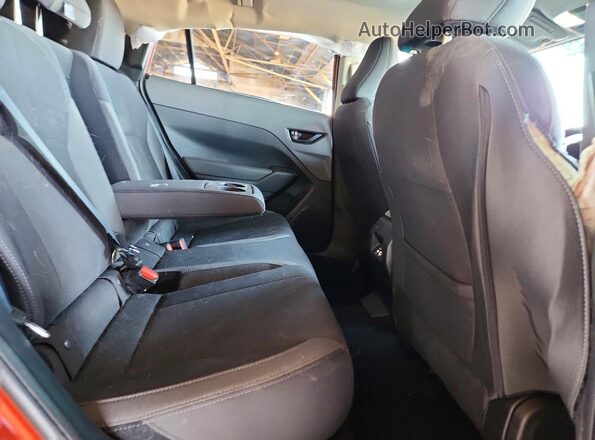JF2GUHDC8SH203570 2025 SUBARU CROSSTREK Оранжевый Вид задних сидений