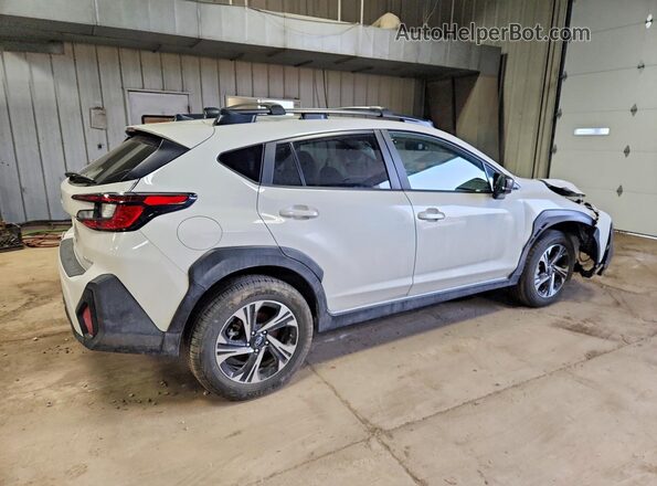 JF2GUHDC9S8309395 2025 SUBARU CROSSTREK White 