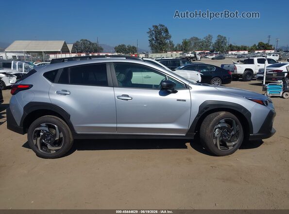 JF2GUSND8T8220536 2026 SUBARU CROSSTREK Gray Widok wnętrza z tyłu