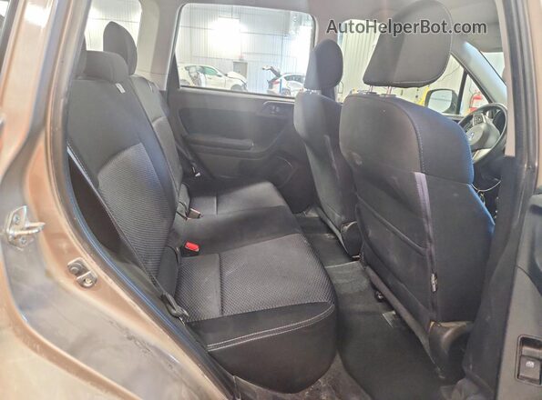 JF2SJAAC8GG504366 2016 SUBARU FORESTER Beige Vista de los asientos traseros