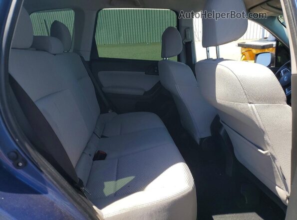 JF2SJABC2JH463703 2018 SUBARU FORESTER Blue Вид задньої частини салону