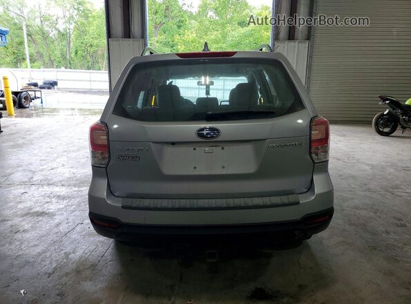 JF2SJABC3JH486634 2018 SUBARU FORESTER Silver Հետևի տեսք