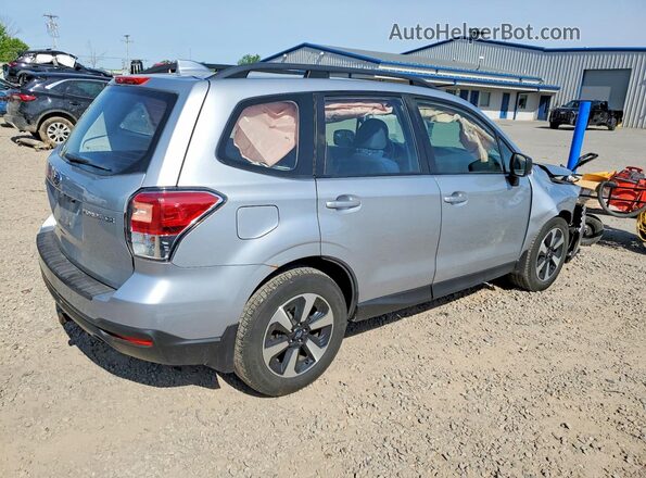 JF2SJABC4JH451620 2018 SUBARU FORESTER Silver Задня права чверть