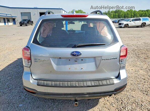 JF2SJABC4JH451620 2018 SUBARU FORESTER Silver Вид ззаду