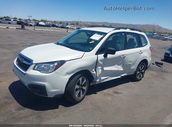 JF2SJABC7JH604068 2018 SUBARU FORESTER White Դիմացի տեսք