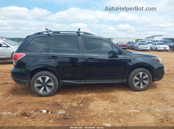 JF2SJABC9HH419224 2017 SUBARU FORESTER Черный Вид задней части салона