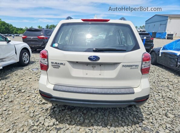 JF2SJABCXGH557076 2016 SUBARU FORESTER White Rear view