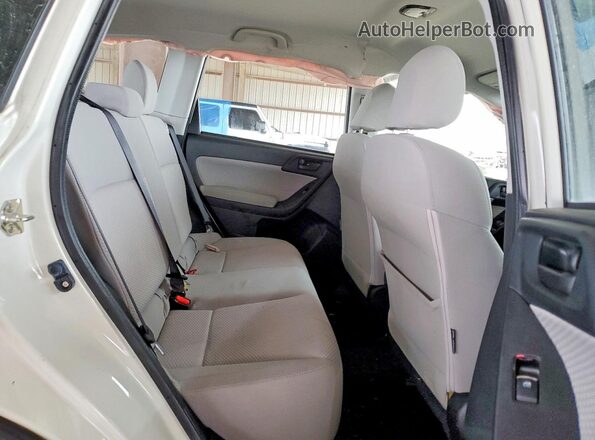 JF2SJABCXJH465022 2018 SUBARU FORESTER Белый Вид задней части салона