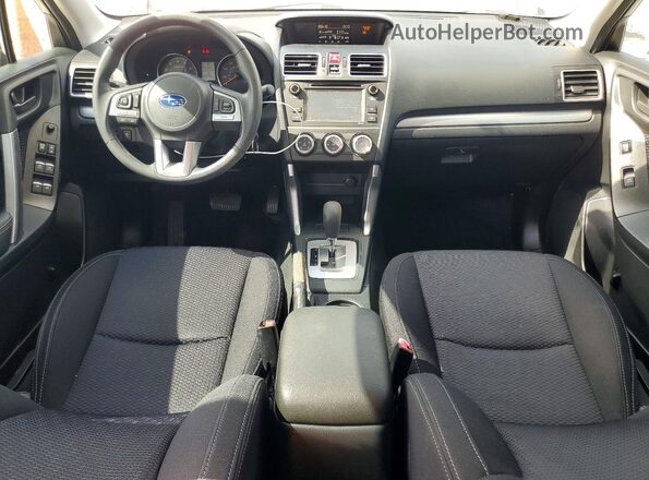 JF2SJABCXJH513344 2018 SUBARU FORESTER Silver Vista del salpicadero