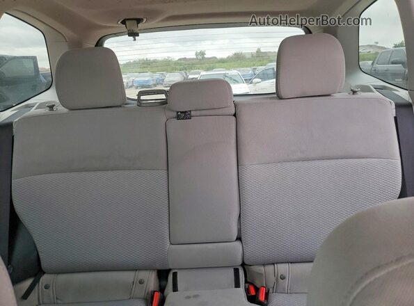 JF2SJADC0GH527680 2016 SUBARU FORESTER Teal Вид задніх сидінь