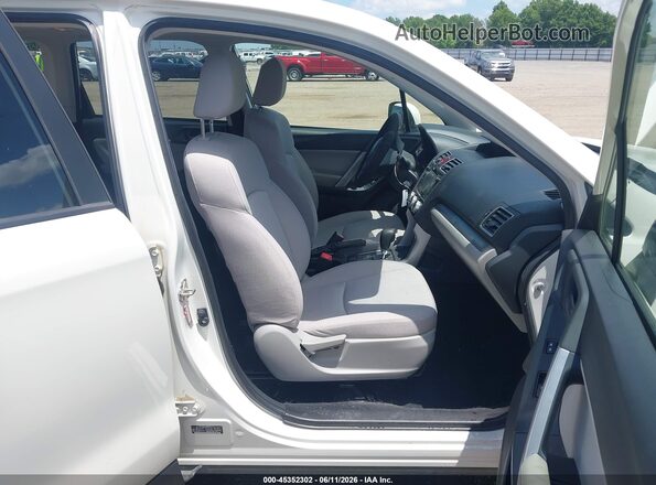 JF2SJADC5GH487905 2016 SUBARU FORESTER White წინა სალონის ხედი