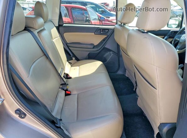 JF2SJADC7GH523335 2016 SUBARU FORESTER Золотой Вид задних сидений
