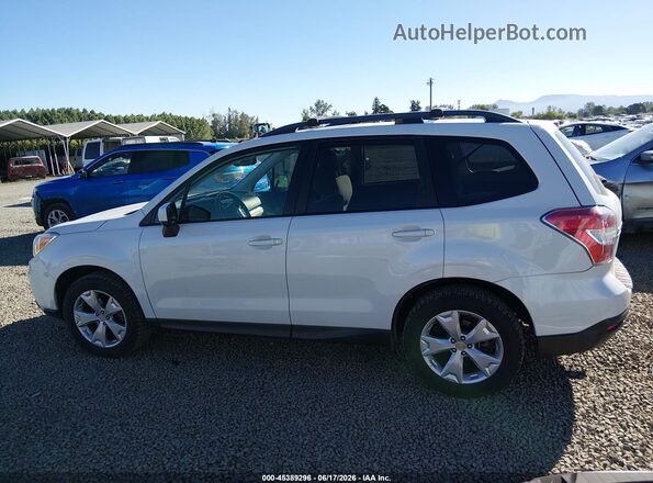 JF2SJADCXGH413718 2016 SUBARU FORESTER White 
