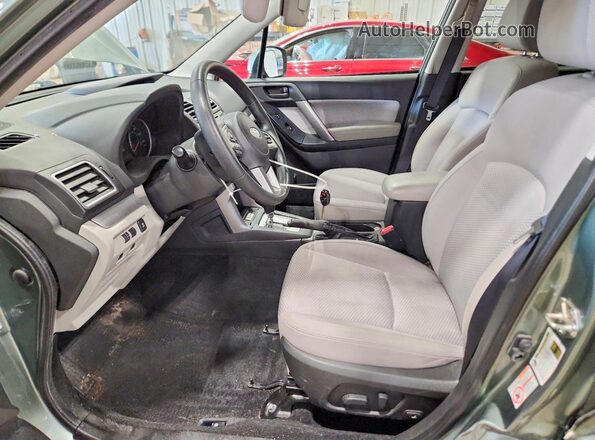 JF2SJAEC0HH533687 2017 SUBARU FORESTER Green წინა სალონის ხედი