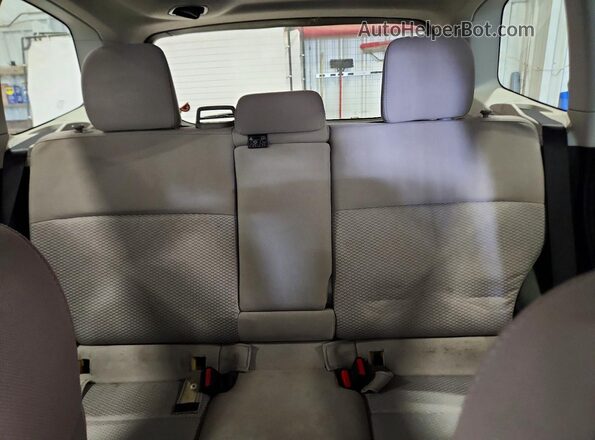 JF2SJAEC0HH533687 2017 SUBARU FORESTER Green უკანა სავარძლების ხედი