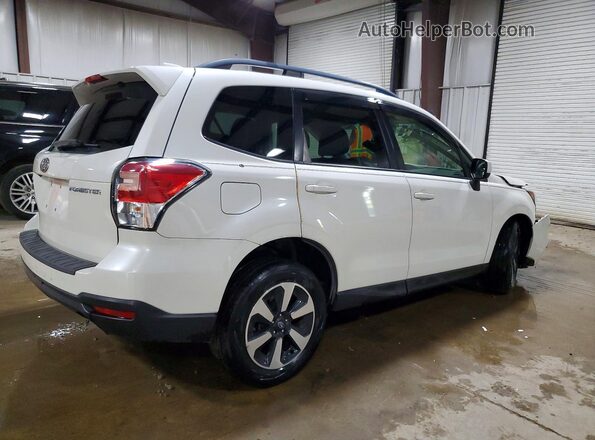 JF2SJAEC0JH491091 2018 SUBARU FORESTER White Հետևի աջ