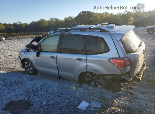JF2SJAEC0JH570776 2018 SUBARU FORESTER Silver Tył lewy
